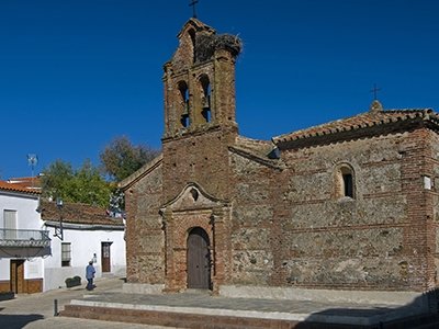 Iglesia de San Pedro y San Pablo o de Santa María de la Cabeza