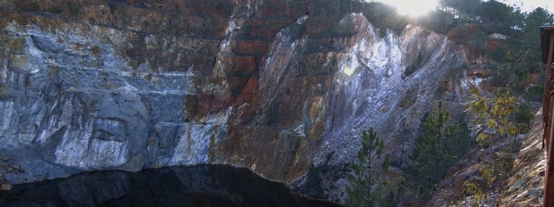 Peña de Hierro (Túnel de Santa Marí­a)